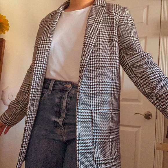 🌻 H&M Divided Trench Coat - Picture 1 of 5